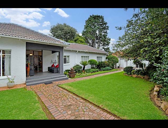 4 BEDROOM FREEHOLD FOR SALE IN HIGHLANDS NORTH